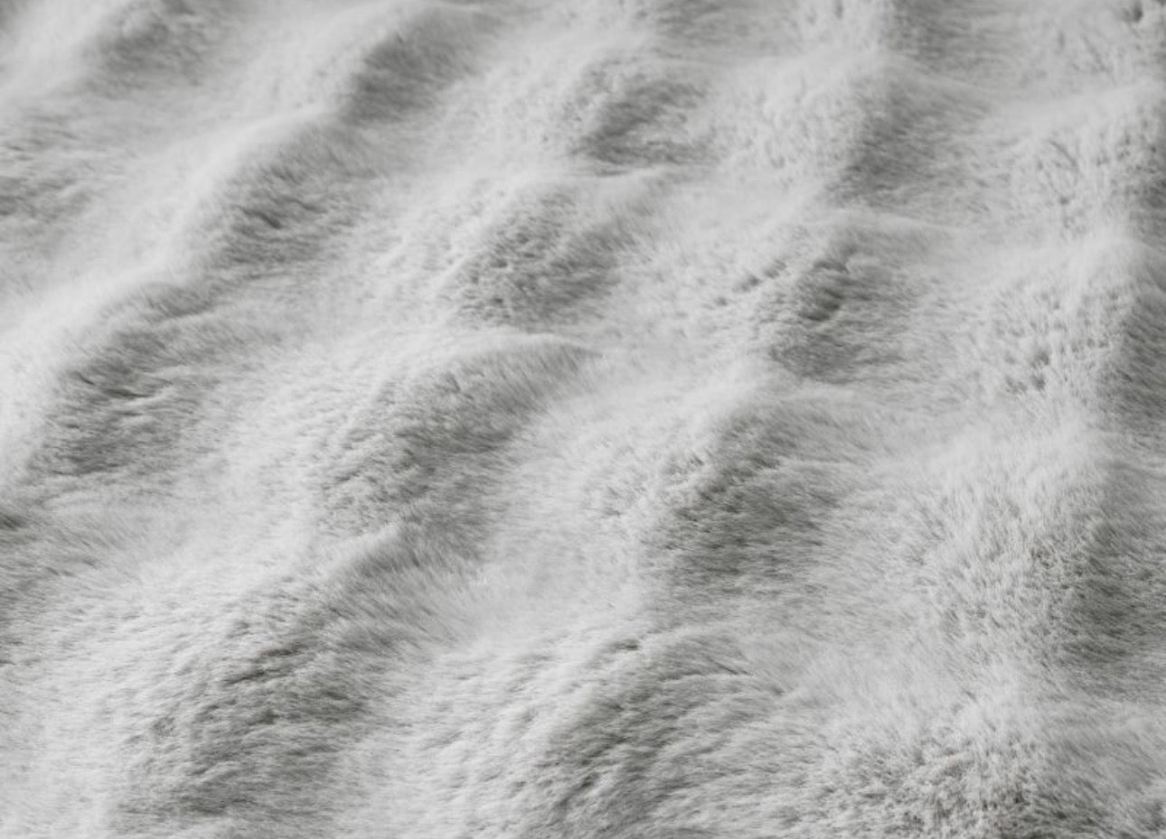 Lavish Bubble Collection Silver Area Rug | (150 25071)