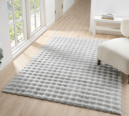 Lavish Bubble Collection Silver Area Rug  | (150 25071)